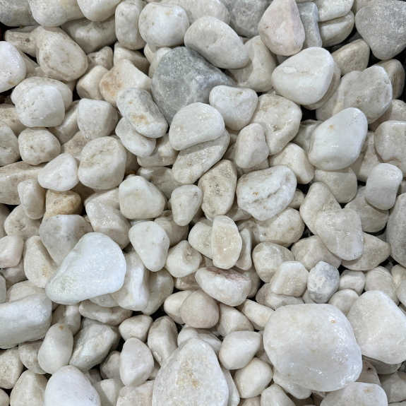 Snow White Pebbles - 20kg Bag all green