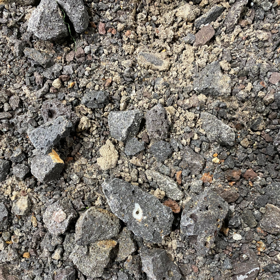 Crushed Rock 20mm Bagged all green