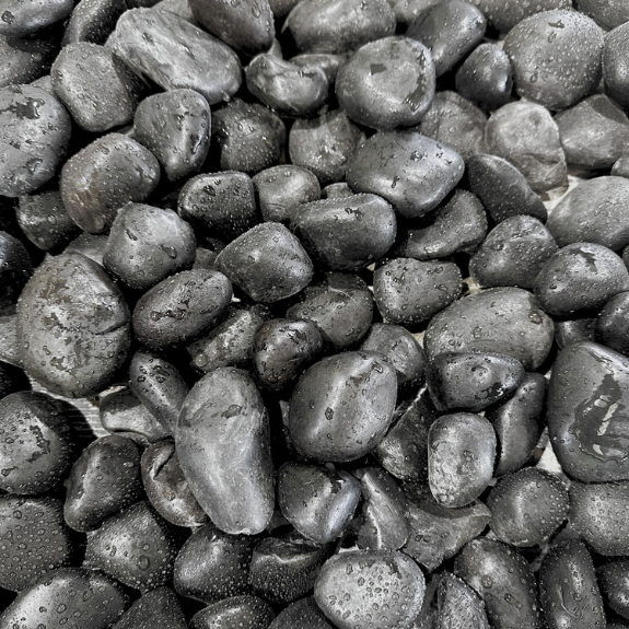 Black Polished Pebbles - 20kg Bag